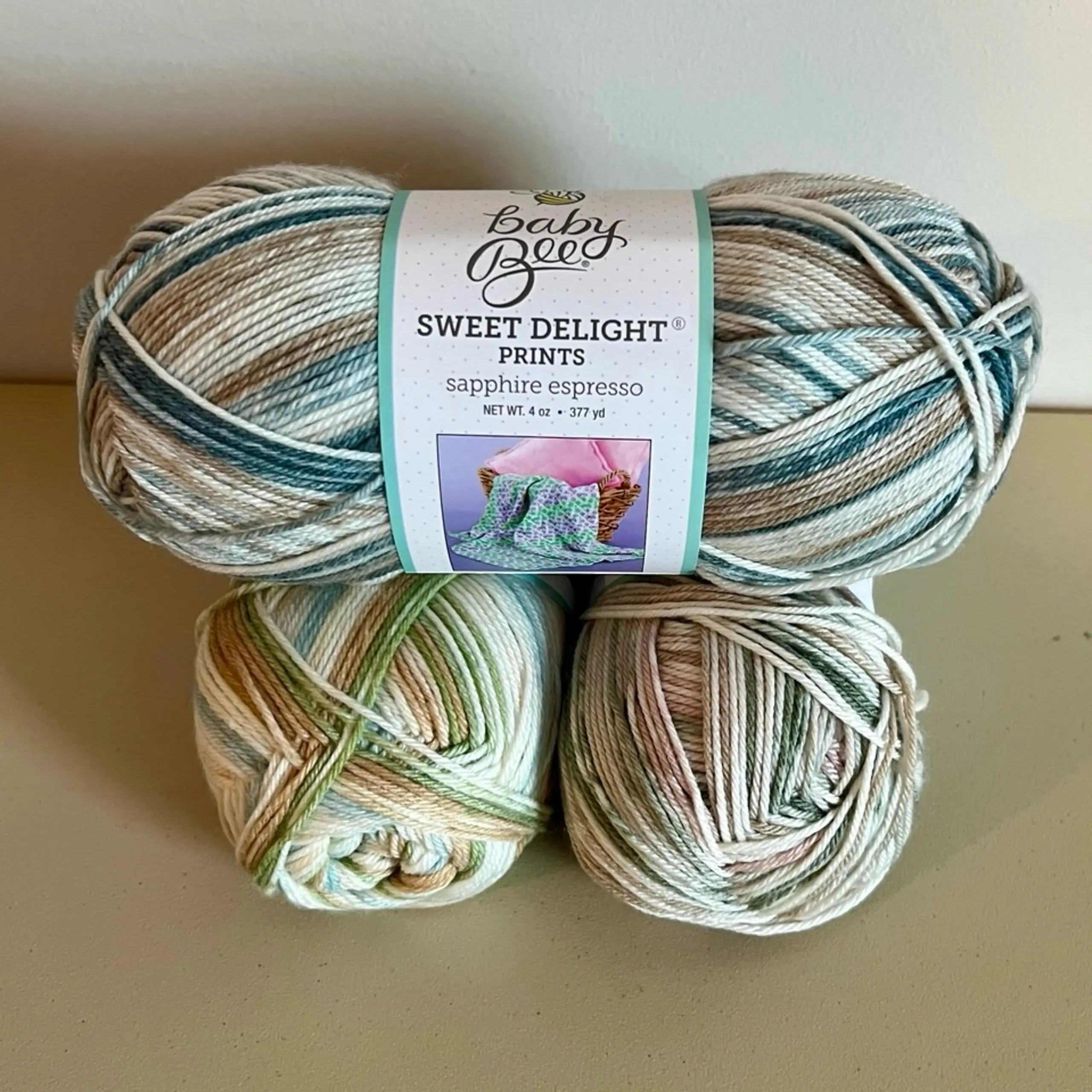 Baby Bee Sweet Delight yarn guide